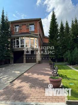 Дом 511м², 2-этажный, участок 25 сот.  
