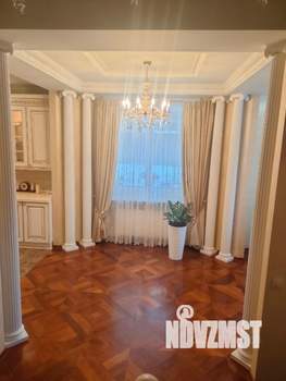 Таунхаус 301м², 4-этажный, участок 1 сот.  