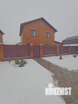 Коттедж 142м&sup2;, 2-этажный, участок 6 сот.  