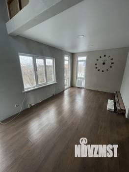 Дом 102м&sup2;, 2-этажный, участок 12 сот.  