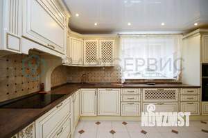 Дом 180м&sup2;, 2-этажный, участок 5 сот.  