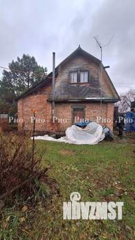 Дом 40м&sup2;, 2-этажный, участок 10 сот.  