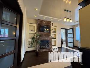 Дом 310м², 2-этажный, участок 8 сот.  