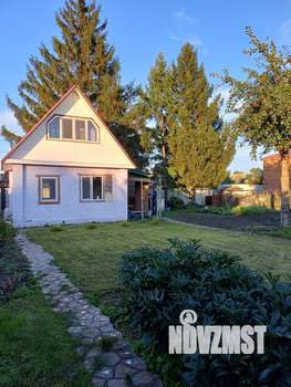 Дом 30м&sup2;, 2-этажный, участок 5 сот.  