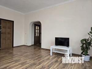 Дом 94м&sup2;, 1-этажный, участок 3 сот.  