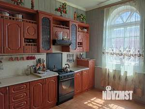 Коттедж 452м&sup2;, 2-этажный, участок 688 сот.  