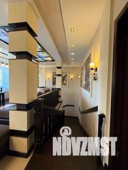 Дом 310м², 2-этажный, участок 8 сот.  