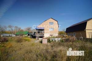 Дом 195м&sup2;, 3-этажный, участок 6300 сот.  