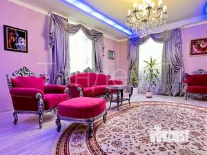 Коттедж 300м², 3-этажный, участок 6 сот.  