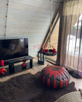 Дом 93м&sup2;, 2-этажный, участок 6 сот.  