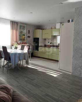 Дом 100м², 2-этажный, участок 5 сот.  