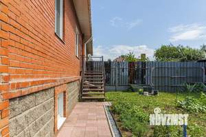 Дом 285м&sup2;, 3-этажный, участок 5 сот.  