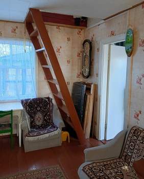 Дом 30м&sup2;, 2-этажный, участок 5 сот.  