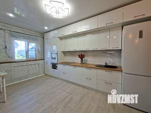 Дом 140м², 2-этажный, участок 3 сот.  