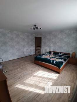 Дом 240м², 2-этажный, участок 8 сот.  