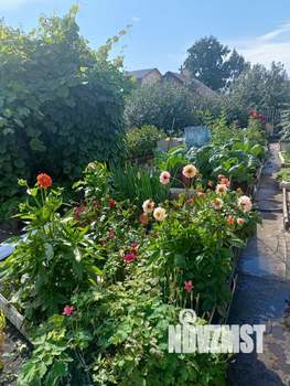 Дом 40м², 2-этажный, участок 6 сот.  