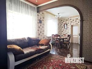 Коттедж 273м², 2-этажный, участок 5 сот.  
