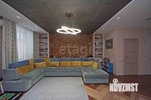 Таунхаус 294м², 3-этажный, участок 1 сот.  