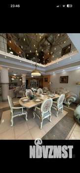 Коттедж 1077м&sup2;, 4-этажный, участок 25 сот.  