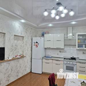 Коттедж 240м&sup2;, 3-этажный, участок 4 сот.  