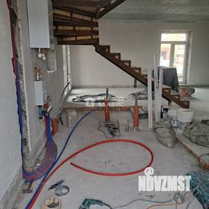 Дом 142м², 2-этажный, участок 4 сот.  