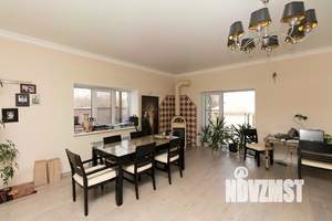 Таунхаус 290м², 3-этажный, участок 3 сот.  