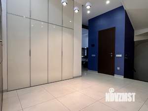 Коттедж 372м², 3-этажный, участок 7 сот.  