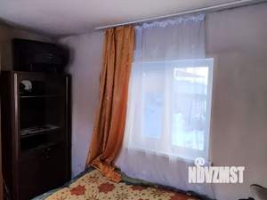 Дом 28м², 2-этажный, участок 5 сот.  