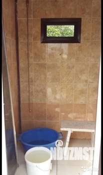 Дом 30м², 2-этажный, участок 11 сот.  