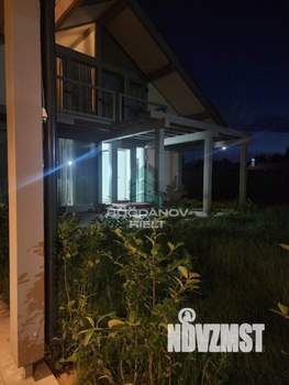 Дом 190м&sup2;, 2-этажный, участок 9 сот.  