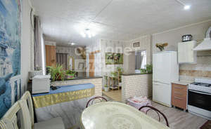 Дом 181м&sup2;, 2-этажный, участок 7 сот.  