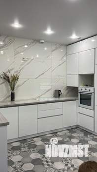 Дом 100м&sup2;, 1-этажный, участок 9 сот.  