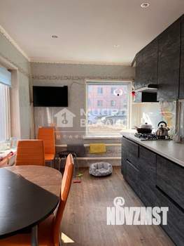 Дом 147м&sup2;, 2-этажный, участок 5 сот.  