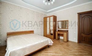 Дом 384м&sup2;, 3-этажный, участок 7 сот.  