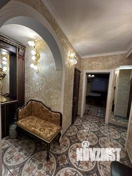 Коттедж 193м&sup2;, 2-этажный, участок 13 сот.  