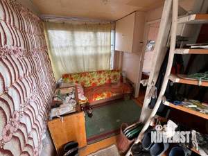 Дом 40м&sup2;, 2-этажный, участок 6 сот.  