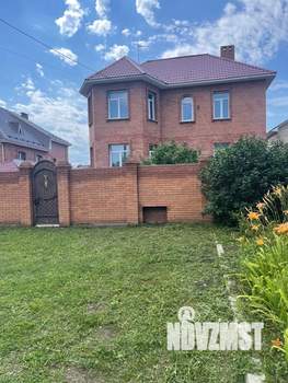 Коттедж 500м², 3-этажный, участок 10 сот.  
