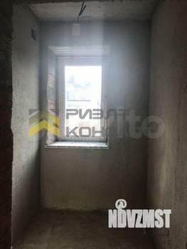 Коттедж 280м², 3-этажный, участок 6 сот.  