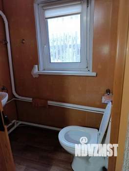 Дом 64м&sup2;, 1-этажный, участок 367 сот.  