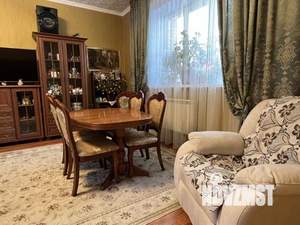 Коттедж 260м², 2-этажный, участок 8 сот.  
