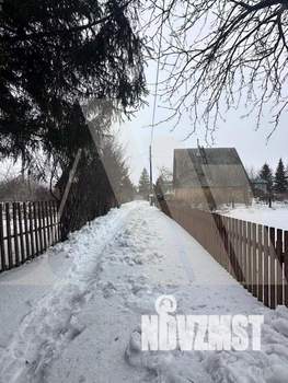 Дом 30м&sup2;, 2-этажный, участок 9 сот.  