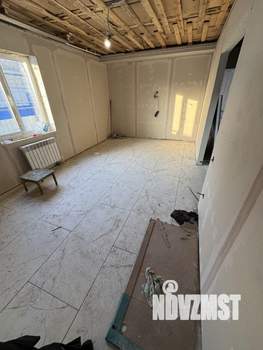 Дом 170м&sup2;, 2-этажный, участок 3 сот.  