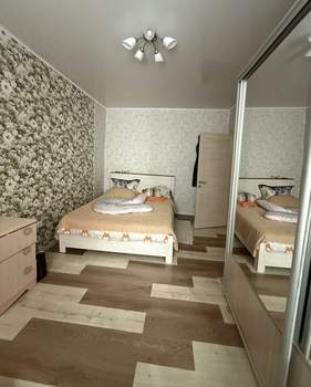 Дом 80м&sup2;, 1-этажный, участок 5 сот.  