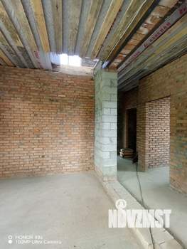 Дом 137м&sup2;, 2-этажный, участок 6 сот.  