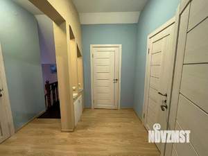 Коттедж 145м², 2-этажный, участок 6 сот.  