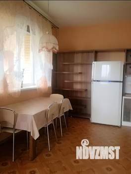 Дом 165м², 2-этажный, участок 10 сот.  