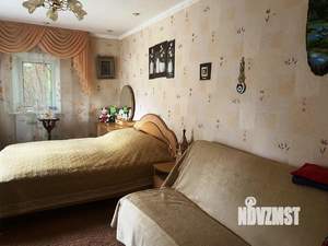 Коттедж 311м², 2-этажный, участок 6 сот.  