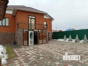 Дом 284м², 2-этажный, участок 6 сот.  