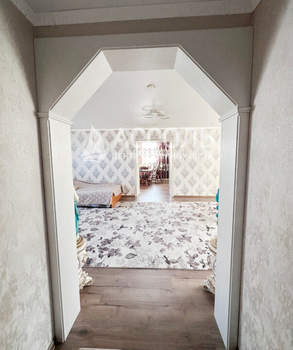 Дом 130м&sup2;, 1-этажный, участок 4 сот.  