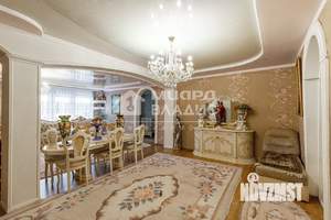 Дом 251м², 2-этажный, участок 4 сот.  